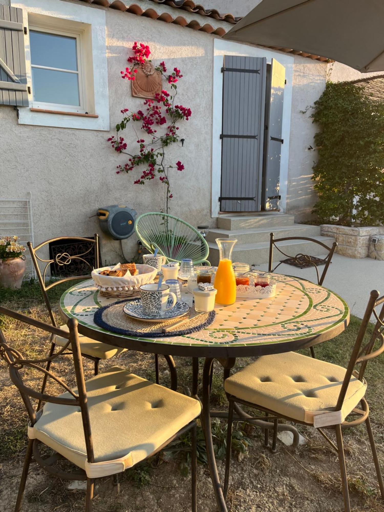 La Maison Du Bonheur Contes  Bagian luar foto